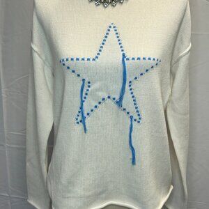 Wild Fable Cream Sweater with Light Blue Star on the Front Womens Size Small